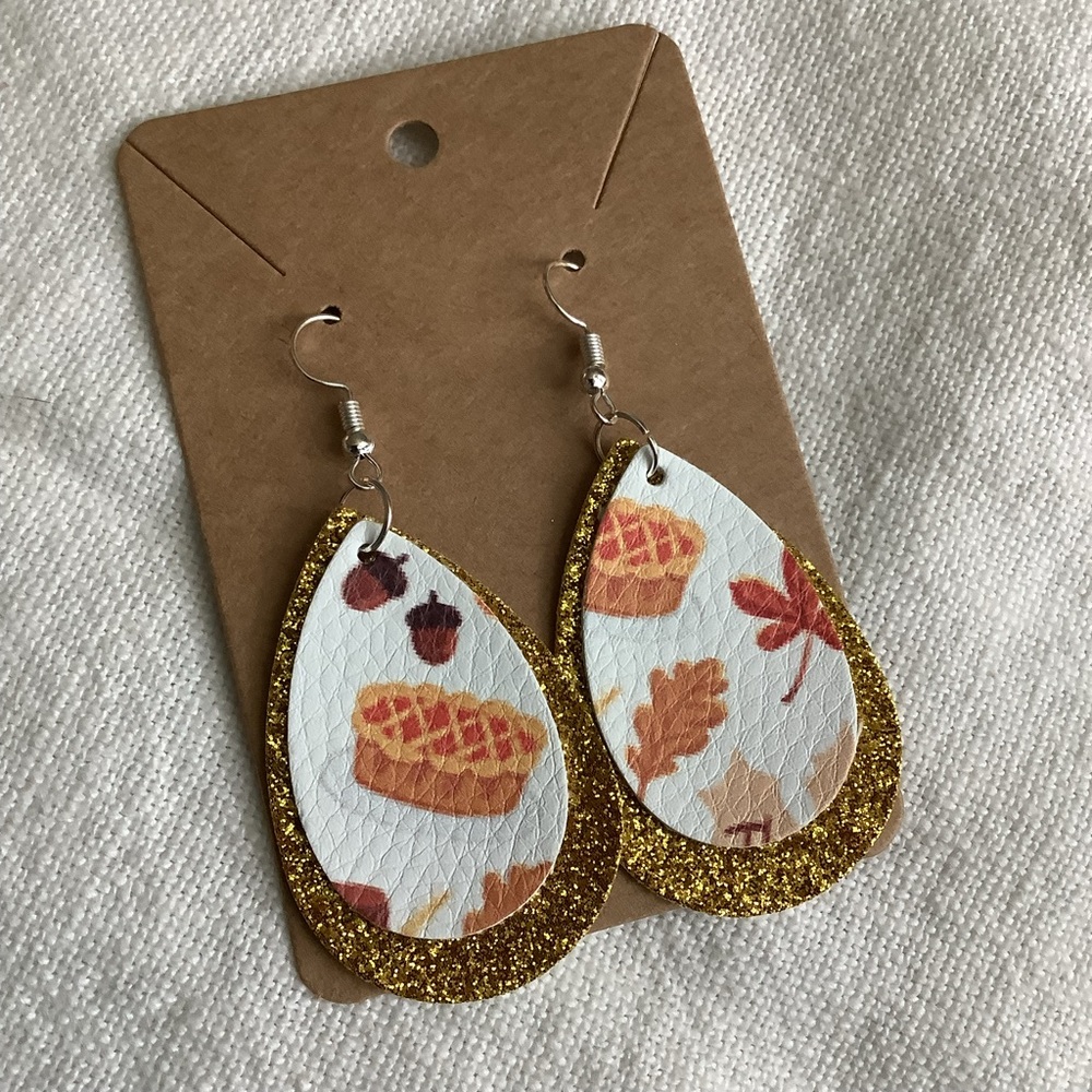 3/$15 🛍️ Acorns faux leather fall teardrop earrings gold glitter two layers new